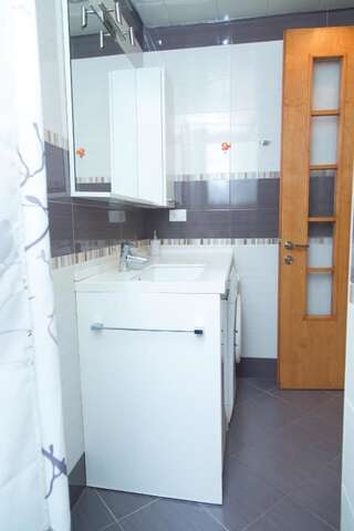 Апартаменты CENTRAL LUX APPARTAMENT Баку Апартаменты-36